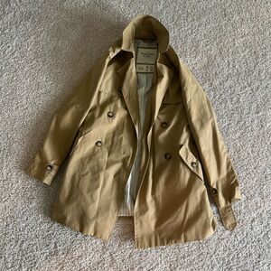 Women's Abercrombie and Fitch Trench Coat size medium